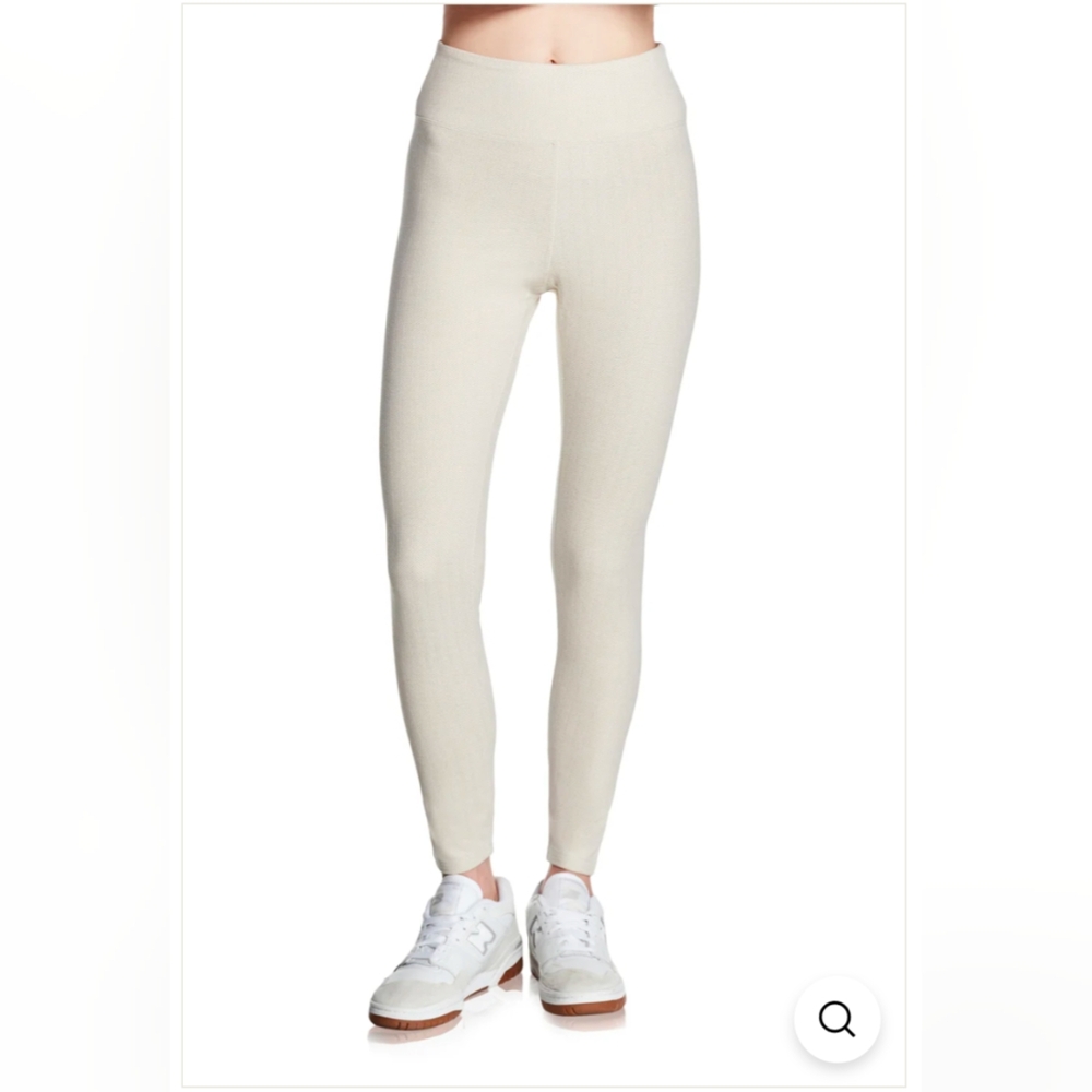 Zig Zag Patterned Warm Leggings - image 1